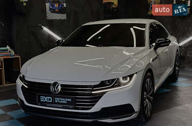 Ліфтбек Volkswagen Arteon 2017 в Ірпені