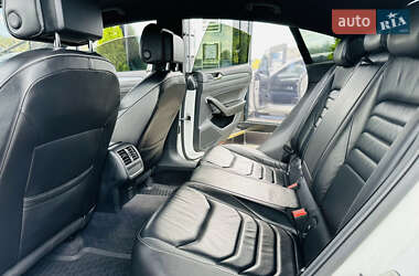 Лифтбек Volkswagen Arteon 2017 в 