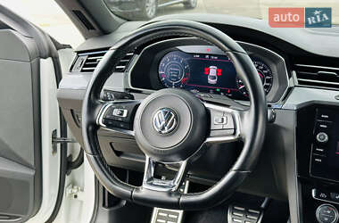 Лифтбек Volkswagen Arteon 2017 в 