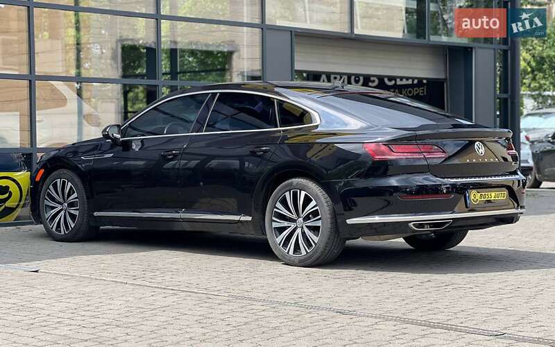 Ліфтбек Volkswagen Arteon 2018 в Івано-Франківську