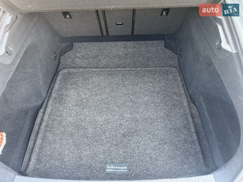 Лифтбек Volkswagen Arteon 2019 в Киеве