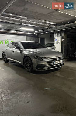 Лифтбек Volkswagen Arteon 2019 в 