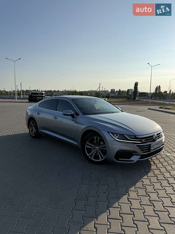Ліфтбек Volkswagen Arteon 2017 в Миколаєві