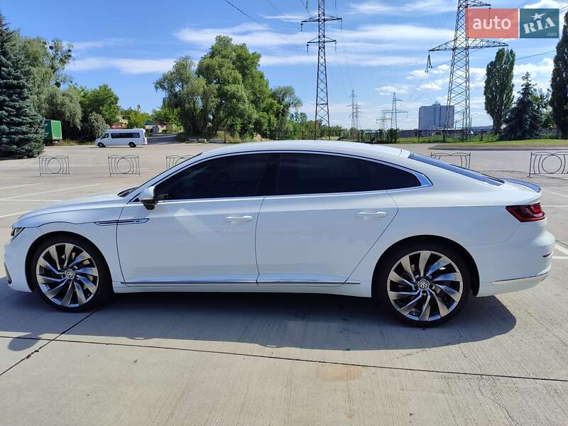 Лифтбек Volkswagen Arteon 2019 в Киеве