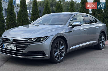 Лифтбек Volkswagen Arteon 2017 в Киеве