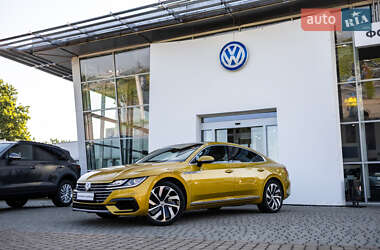 Ліфтбек Volkswagen Arteon 2018 в Мукачевому