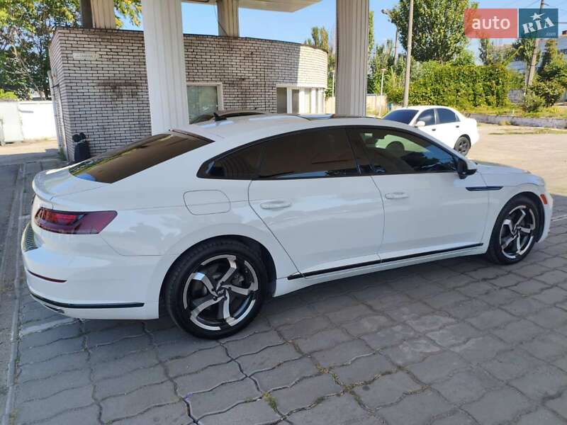 Лифтбек Volkswagen Arteon 2019 в Запорожье