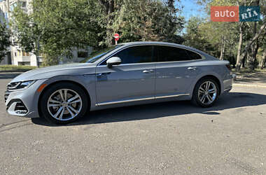 Лифтбек Volkswagen Arteon 2022 в 