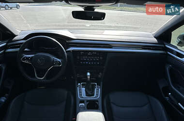 Лифтбек Volkswagen Arteon 2022 в 