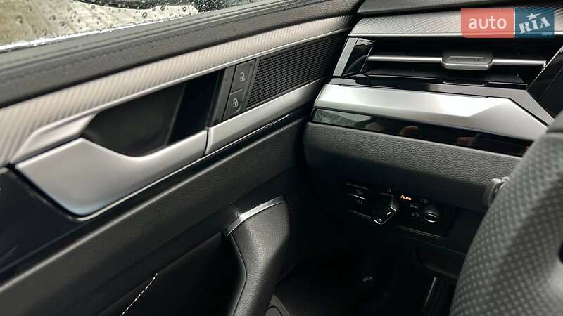 Лифтбек Volkswagen Arteon 2021 в Львове