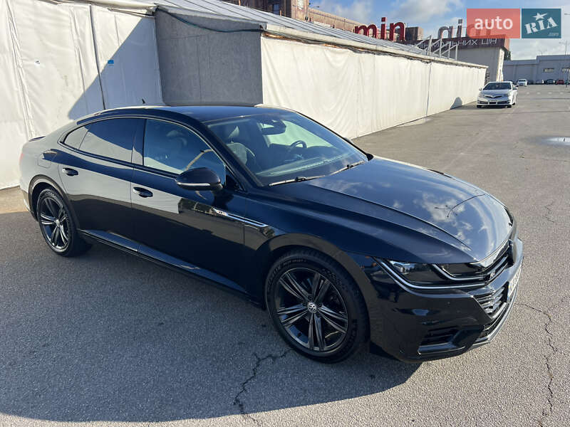 Ліфтбек Volkswagen Arteon 2018 в Києві фото 11 Ліфтбек Volkswagen Arteon 2018 в Києві