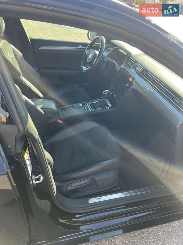 Ліфтбек Volkswagen Arteon 2018 в Києві фото 28 Ліфтбек Volkswagen Arteon 2018 в Києві