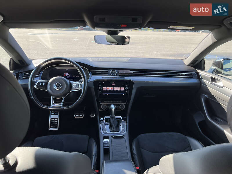 Ліфтбек Volkswagen Arteon 2018 в Києві фото 30 Ліфтбек Volkswagen Arteon 2018 в Києві