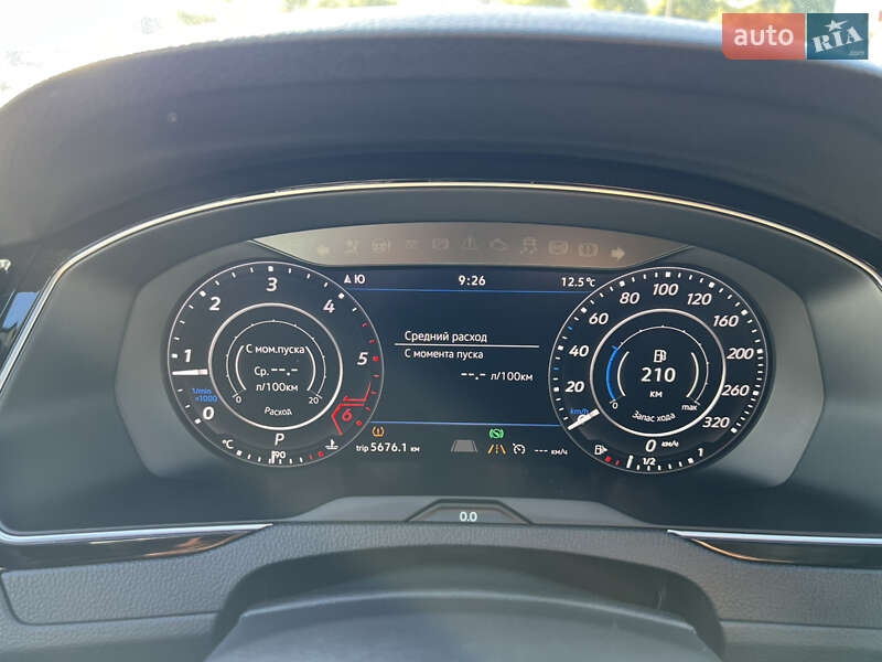 Ліфтбек Volkswagen Arteon 2018 в Києві фото 34 Ліфтбек Volkswagen Arteon 2018 в Києві