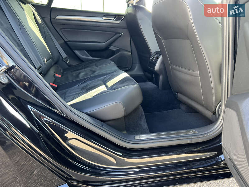 Ліфтбек Volkswagen Arteon 2018 в Києві фото 50 Ліфтбек Volkswagen Arteon 2018 в Києві