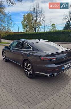 Лифтбек Volkswagen Arteon 2024 в 