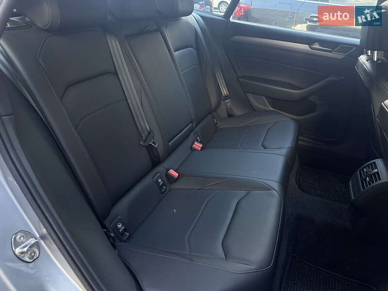 Лифтбек Volkswagen Arteon 2018 в Ровно фото 27 Лифтбек Volkswagen Arteon 2018 в Ровно
