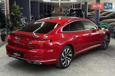 Лифтбек Volkswagen Arteon 2021 в 