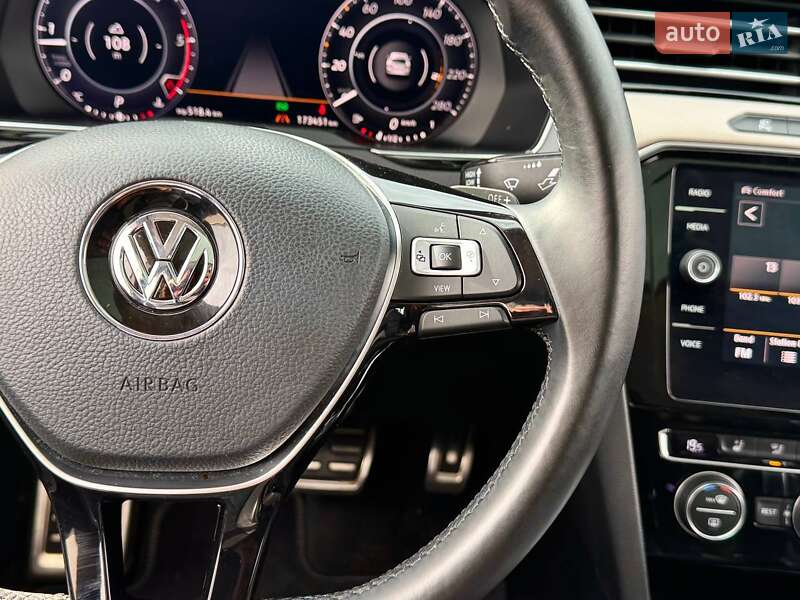 Лифтбек Volkswagen Arteon 2019 в Киеве фото 44 Лифтбек Volkswagen Arteon 2019 в Киеве
