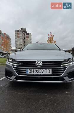 Лифтбек Volkswagen Arteon 2019 в Львове
