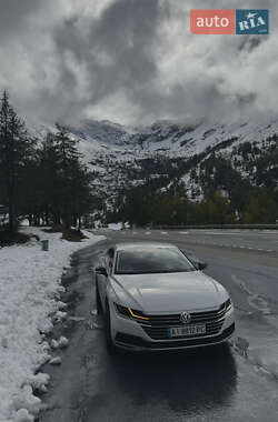 Лифтбек Volkswagen Arteon 2017 в Киеве