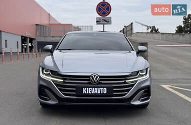 Лифтбек Volkswagen Arteon 2022 в 