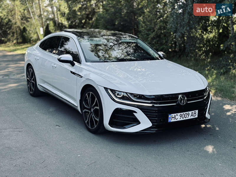 Лифтбек Volkswagen Arteon 2018 в Львове