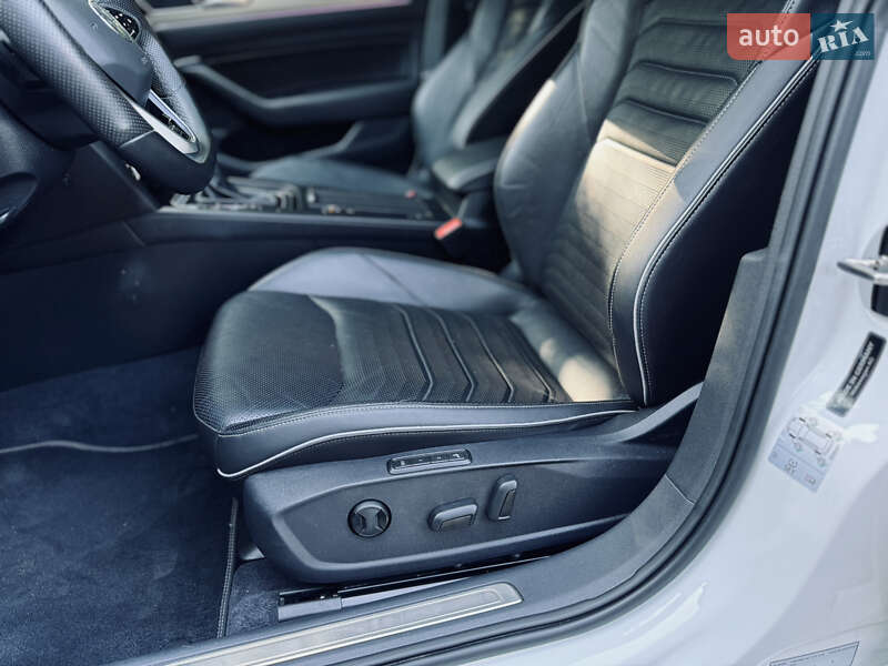 Лифтбек Volkswagen Arteon 2018 в Львове