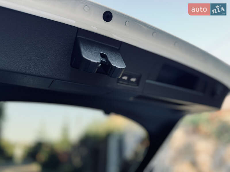 Лифтбек Volkswagen Arteon 2018 в Львове