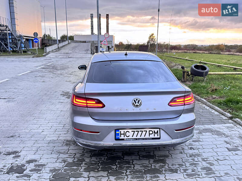 Лифтбек Volkswagen Arteon 2018 в Львове