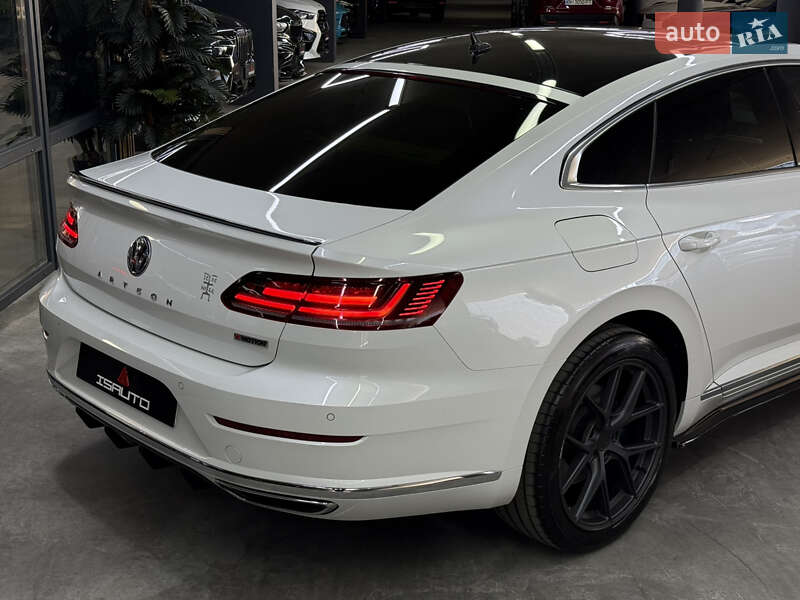 Ліфтбек Volkswagen Arteon 2017 в Одесі фото 16 Ліфтбек Volkswagen Arteon 2017 в Одесі