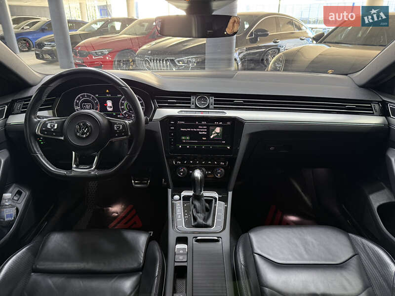 Ліфтбек Volkswagen Arteon 2017 в Одесі фото 25 Ліфтбек Volkswagen Arteon 2017 в Одесі