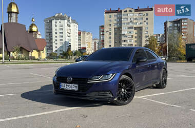 Лифтбек Volkswagen Arteon 2017 в Ивано-Франковске Лифтбек Volkswagen Arteon 2017 в Ивано-Франковске