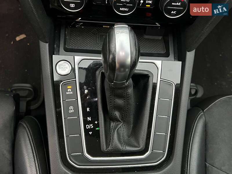 Лифтбек Volkswagen Arteon 2018 в Львове