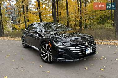 Лифтбек Volkswagen Arteon 2021 в Киеве