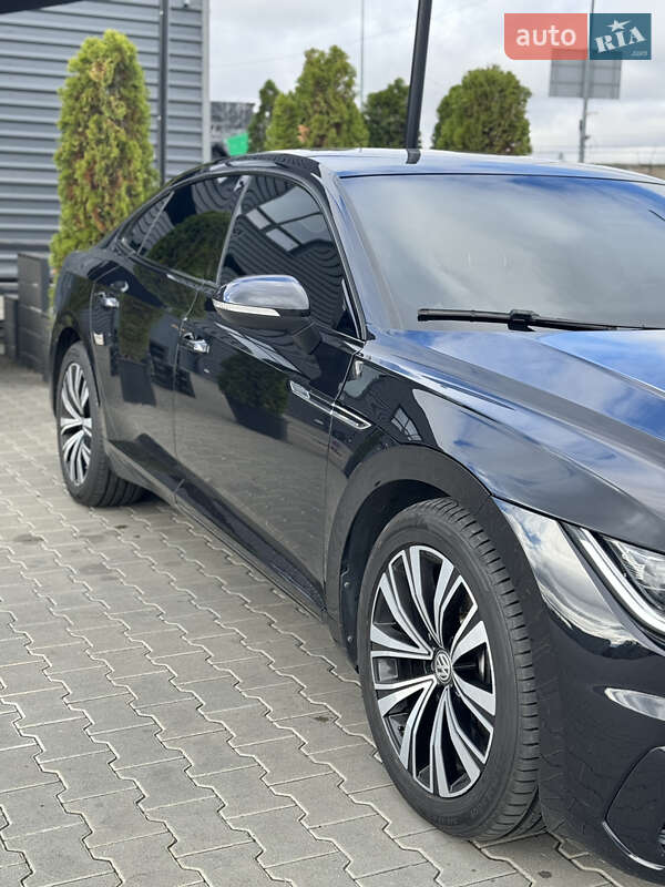 Лифтбек Volkswagen Arteon 2018 в Киеве