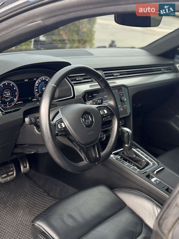 Лифтбек Volkswagen Arteon 2018 в Киеве