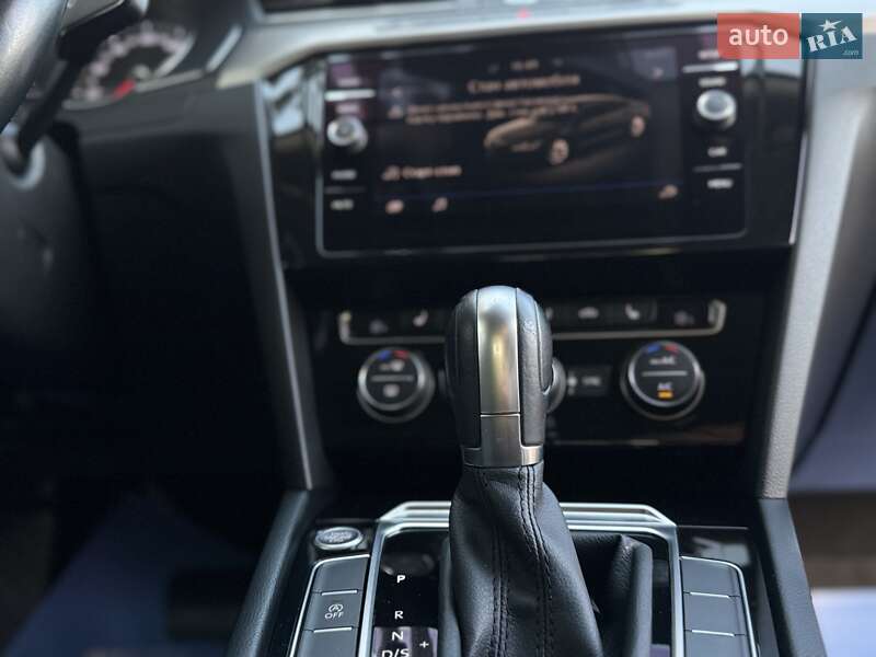 Ліфтбек Volkswagen Arteon 2017 в Мукачевому фото 43 Ліфтбек Volkswagen Arteon 2017 в Мукачевому