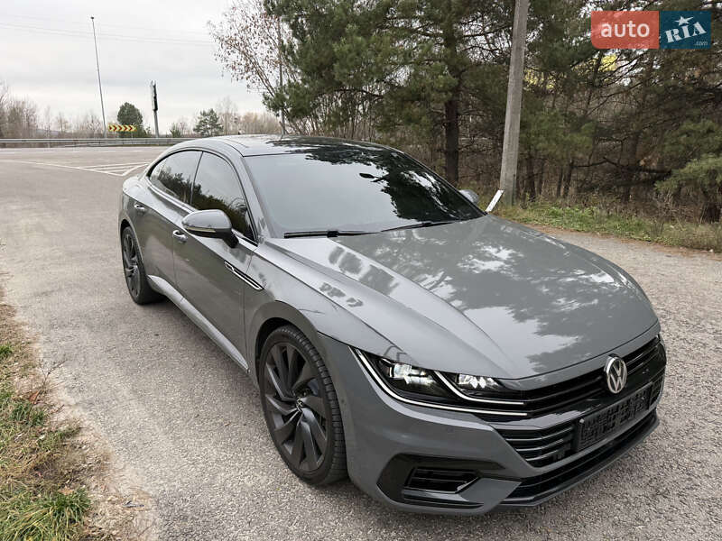 Ліфтбек Volkswagen Arteon 2018 в Києві
