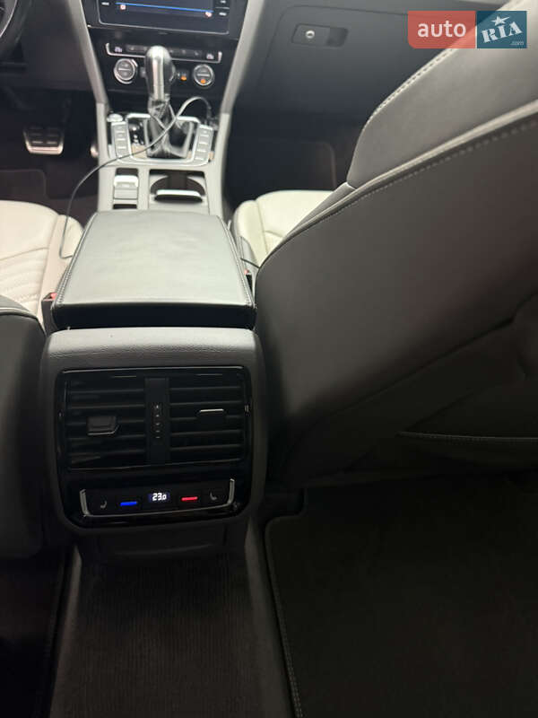 Ліфтбек Volkswagen Arteon 2018 в Києві