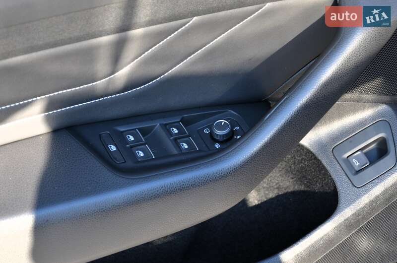 Лифтбек Volkswagen Arteon 2021 в Киеве