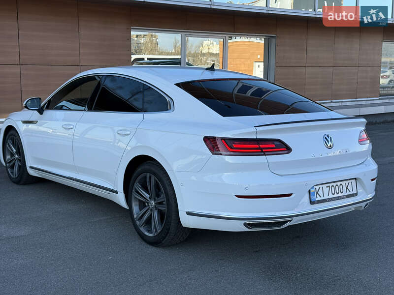 Лифтбек Volkswagen Arteon 2019 в Киеве