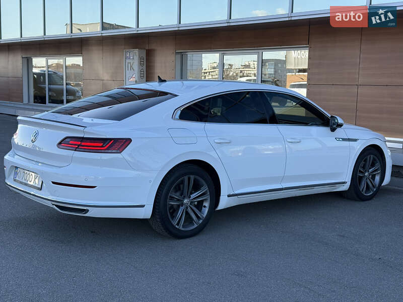 Лифтбек Volkswagen Arteon 2019 в Киеве