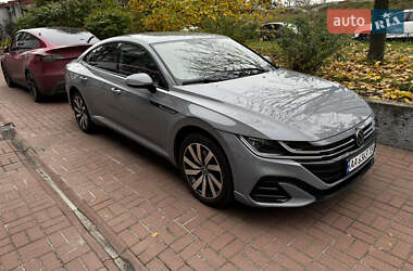 Лифтбек Volkswagen Arteon 2023 в Киеве