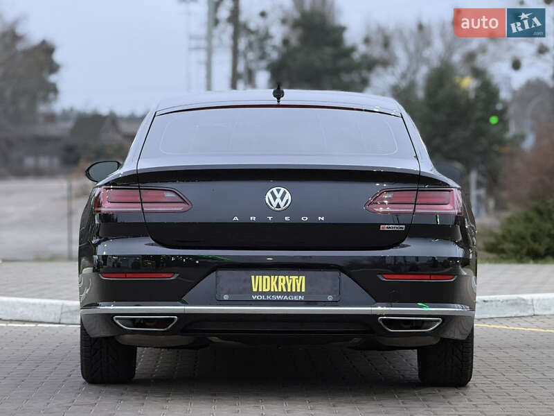 Лифтбек Volkswagen Arteon 2020 в Киеве