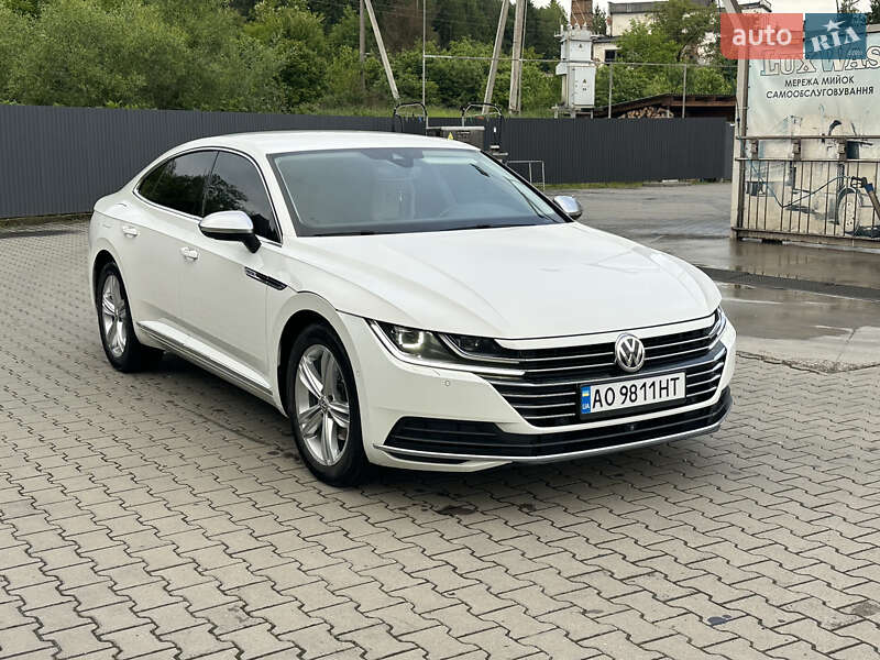 Ліфтбек Volkswagen Arteon 2019 в Іршаві