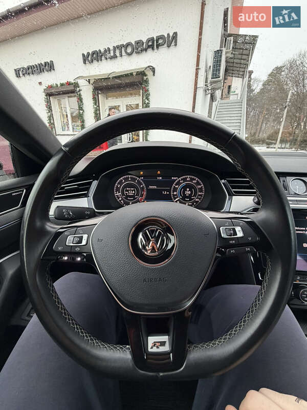 Ліфтбек Volkswagen Arteon 2018 в Львові фото 21 Ліфтбек Volkswagen Arteon 2018 в Львові