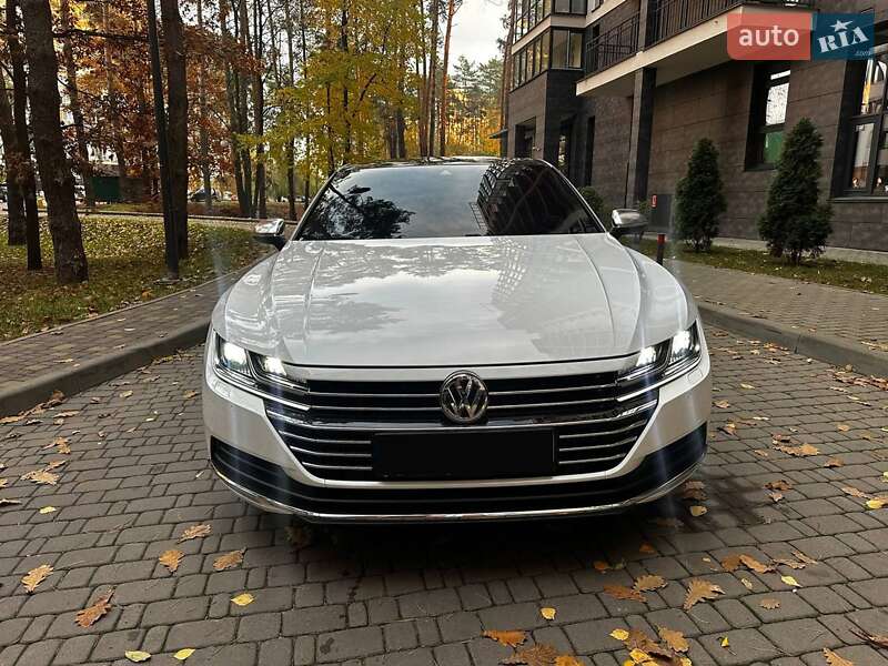 Лифтбек Volkswagen Arteon 2019 в Киеве