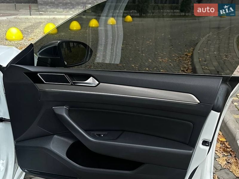 Лифтбек Volkswagen Arteon 2019 в Киеве