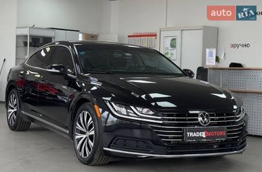 Лифтбек Volkswagen Arteon 2018 в Киеве